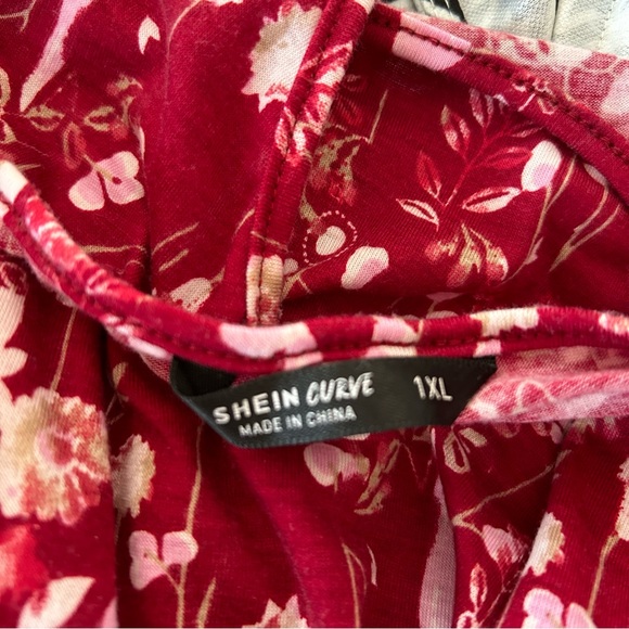 (5 for $20) SHEIN Top 1XL - Picture 4 of 4